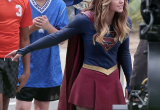 038_supergirl_in_park.jpg